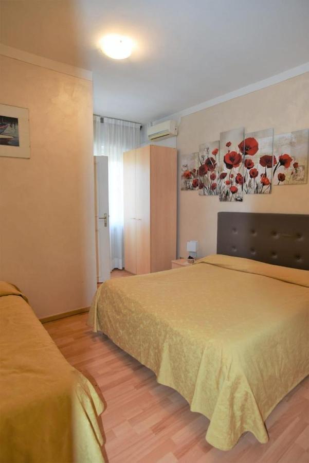 Guest house La Lanterna 2*